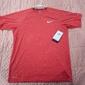 Nike Men's Red Heathered Dri-FIT Short Sleeve Tee